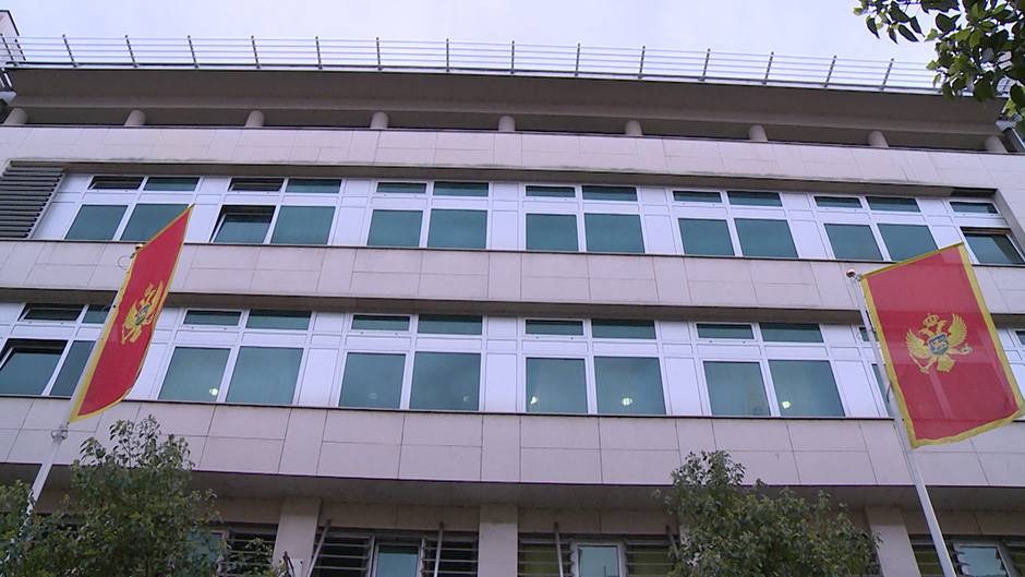 Crna Gora: Vlada odbila da povuče odluku o protjerivanju ambasadora Srbije